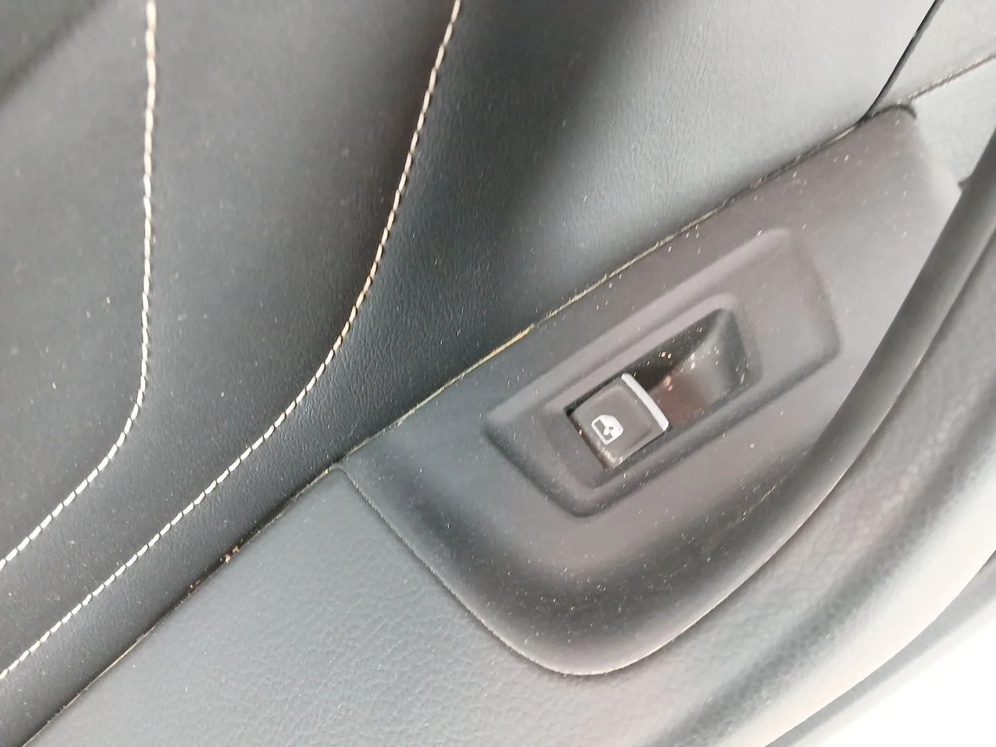 Guarnecido Puerta Trasera Izquierda para Volkswagen Arteon (3H8)