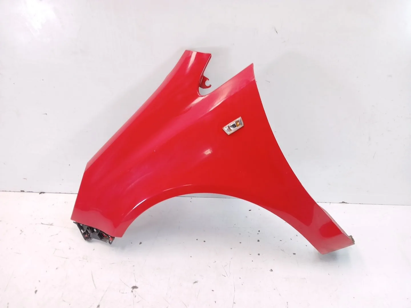 Aleta Delantera Izquierda para Opel Corsa D (S07)
