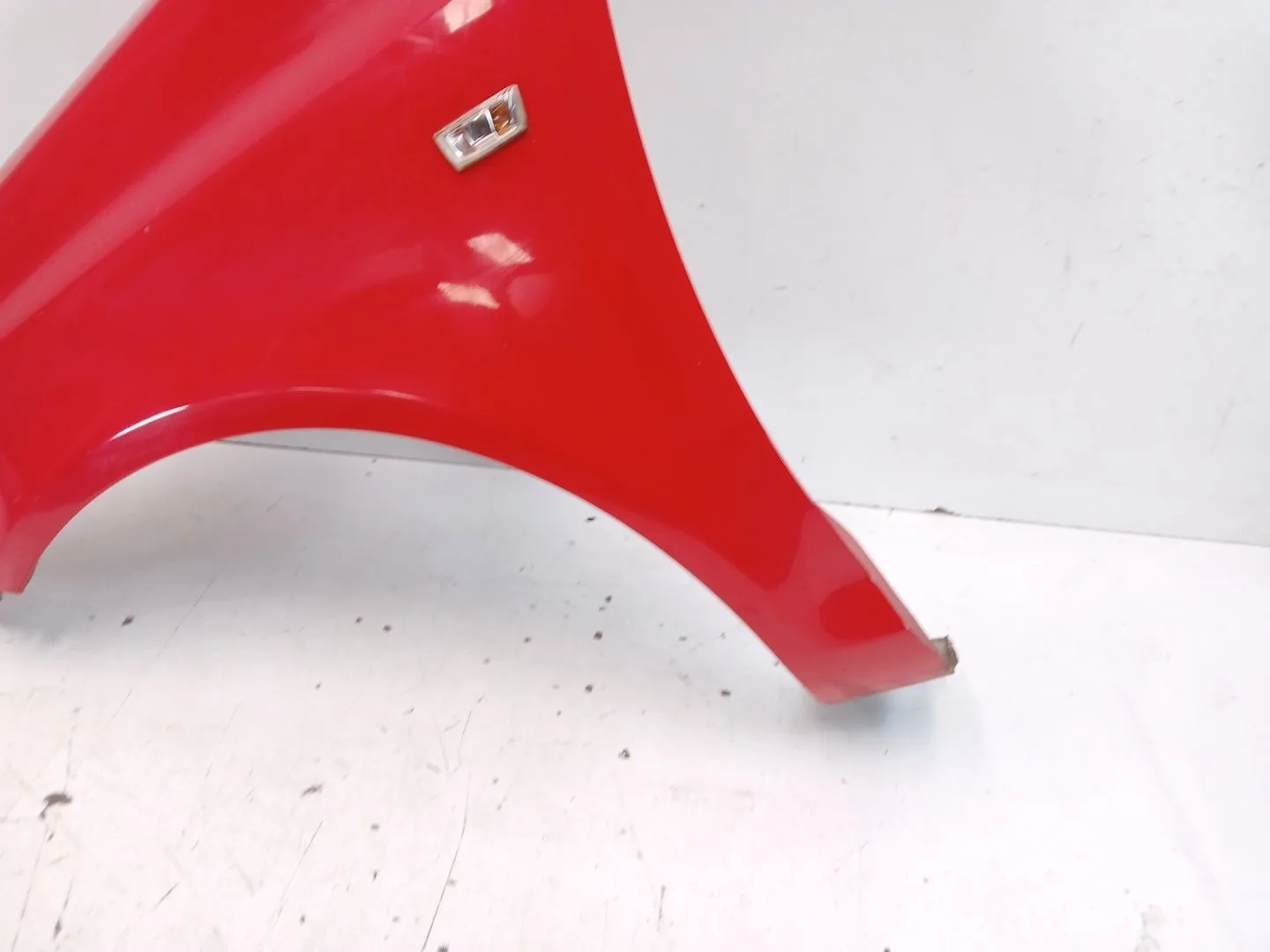 Aleta Delantera Izquierda para Opel Corsa D (S07)