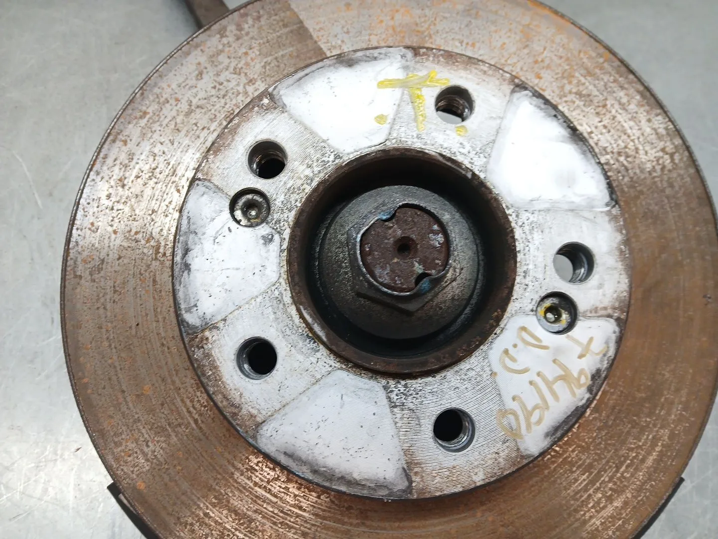 Mangueta Delantera Derecha para Ssangyong Rodius I