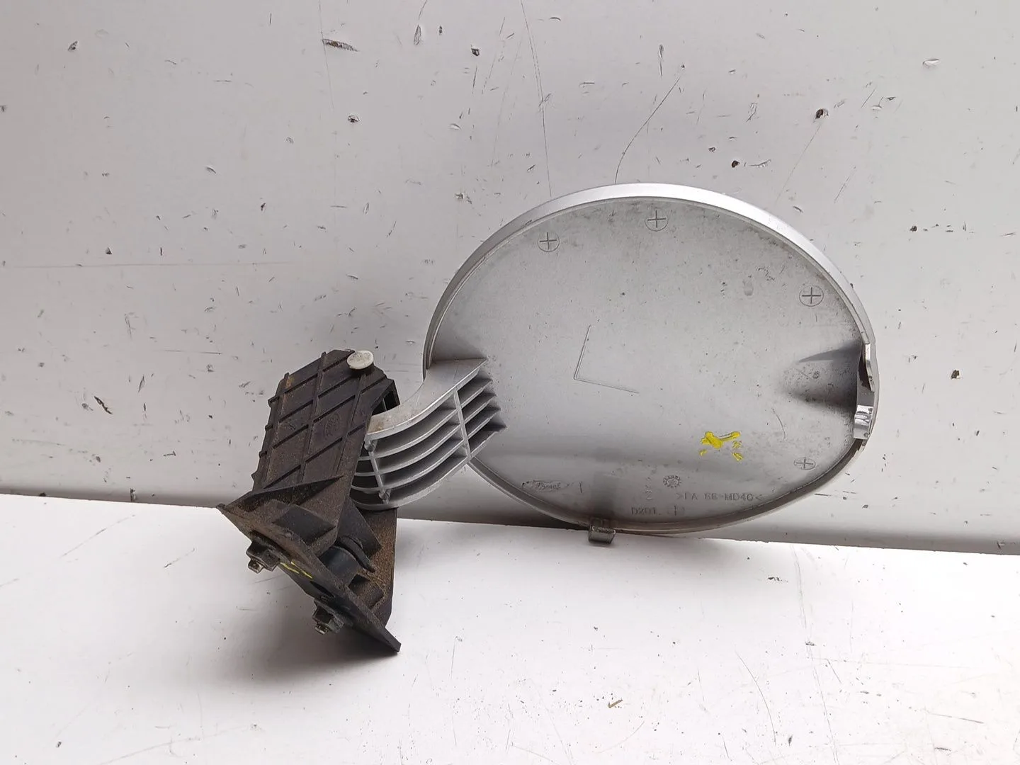 Tapa Exterior Combustible para Ford Ka (Ru8)