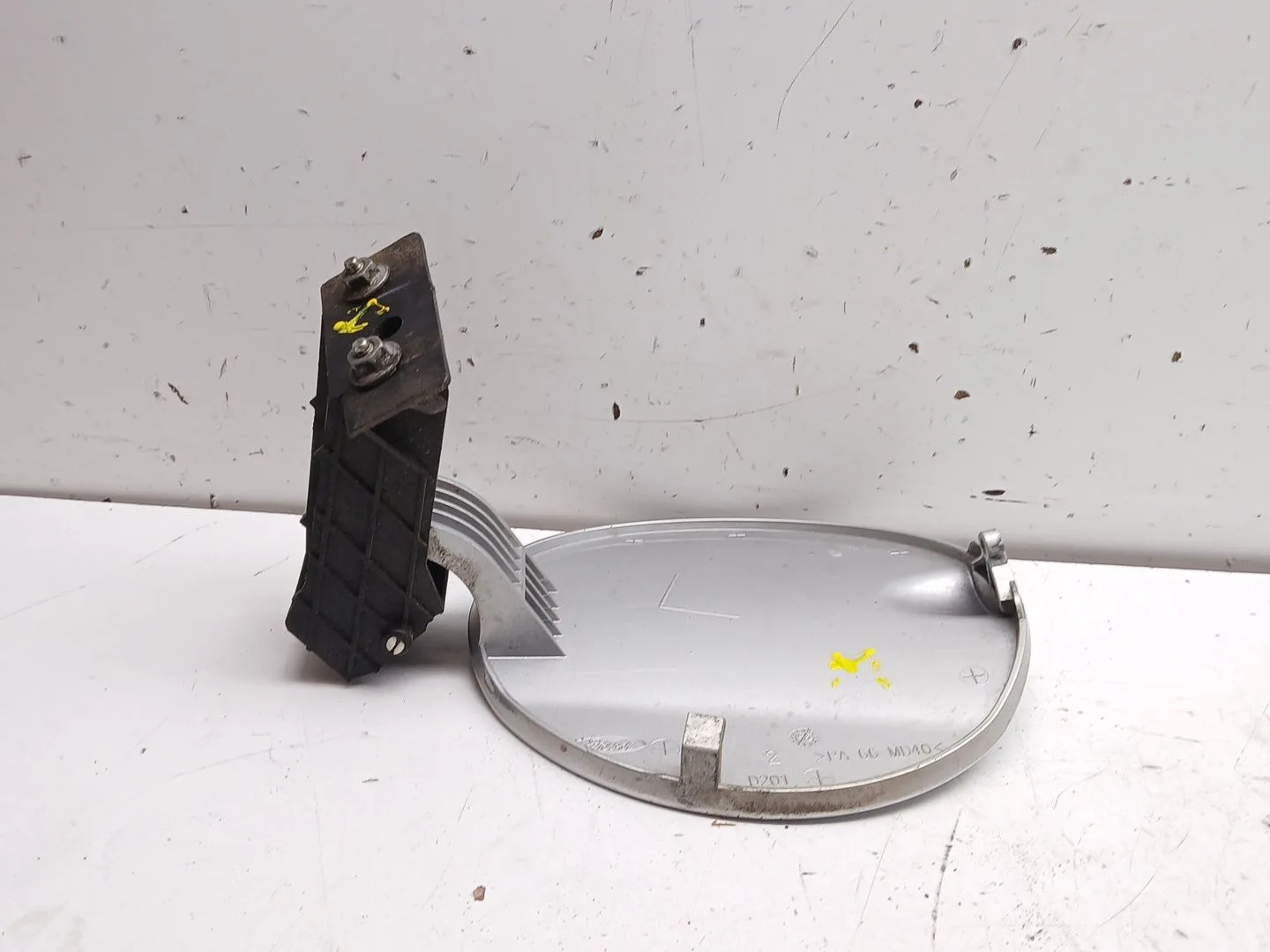 Tapa Exterior Combustible para Ford Ka (Ru8)