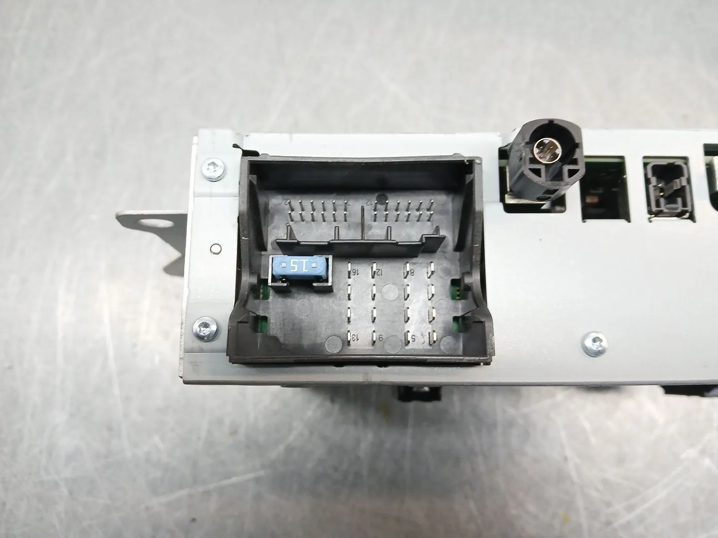 Sistema Audio / Radio Cd para Omoda 5