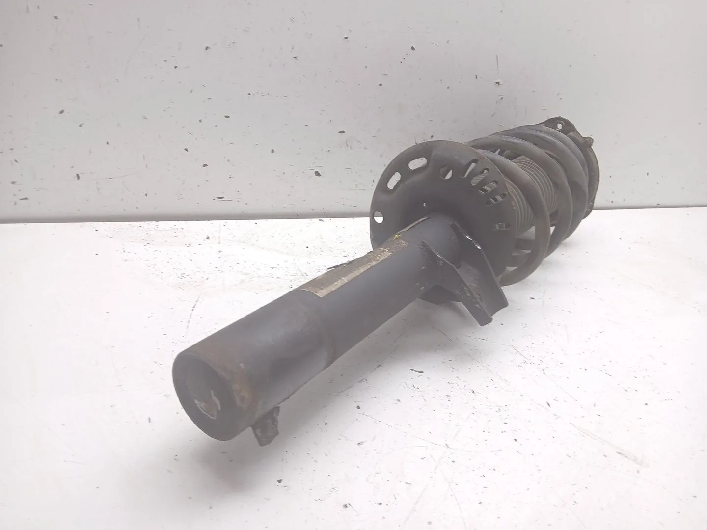 Amortiguador Delantero Derecho para Volkswagen Touran (1T3)