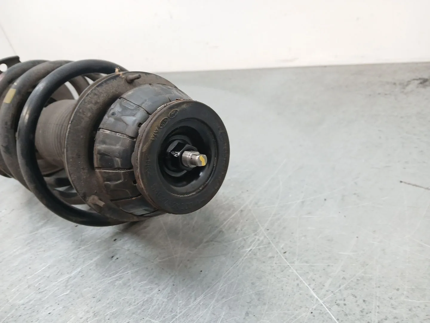 Amortiguador Delantero Izquierdo para Kia Rio Iii (Ub)