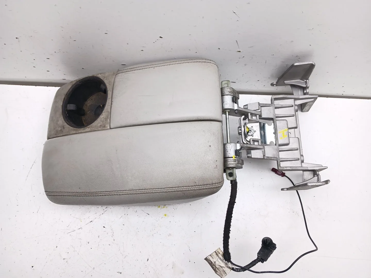 Apoyabrazos Central para Audi Q7 (4L)