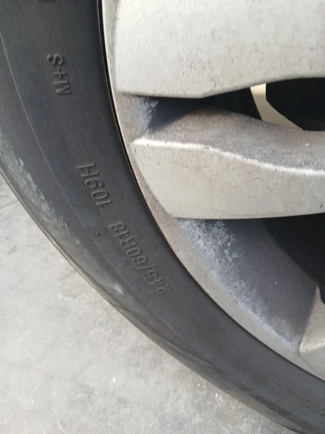 Llanta Delantera Derecha para Hyundai Ix55