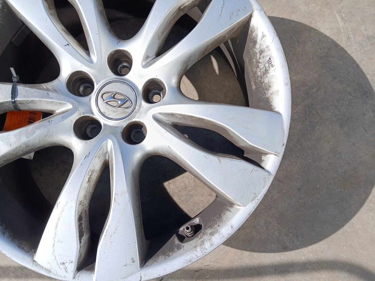 Llanta Delantera Derecha para Hyundai Ix55