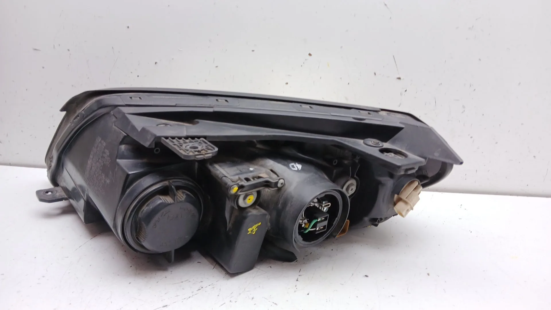 Faro Derecho para Chevrolet Captiva (C100, C140)