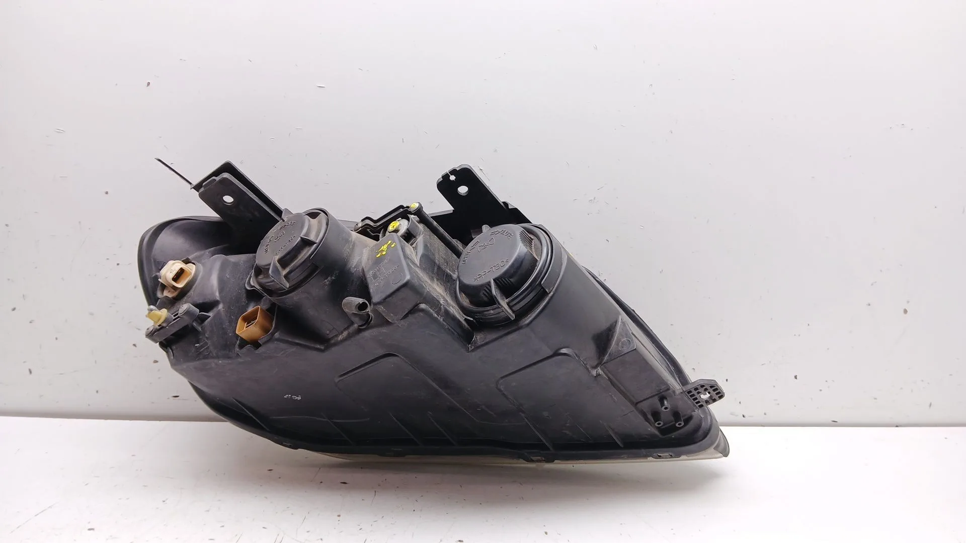 Faro Izquierdo para Chevrolet Captiva (C100, C140)