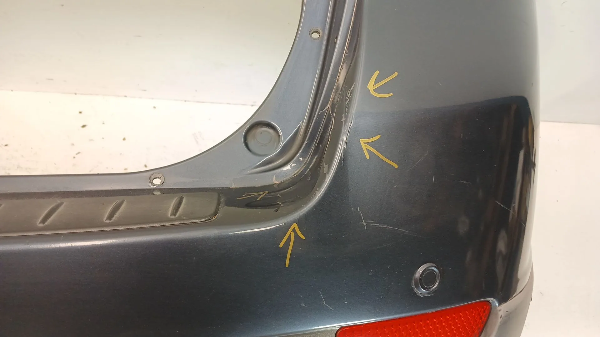 Paragolpes Trasero para Chevrolet Captiva (C100, C140)
