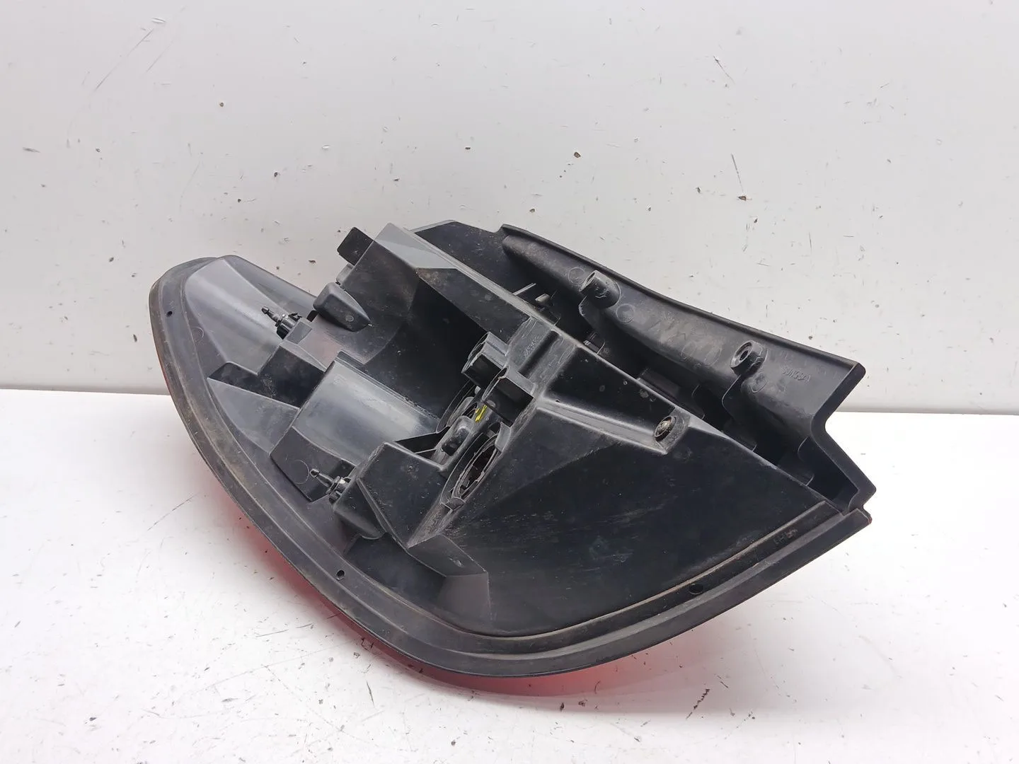 Piloto Trasero Derecho para Chevrolet Captiva (C100, C140)