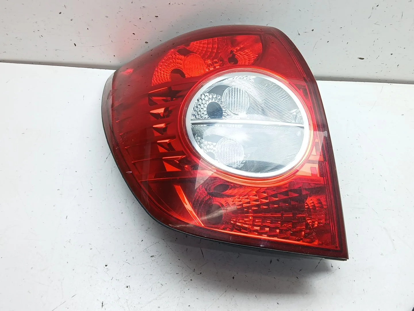 Piloto Trasero Izquierdo para Chevrolet Captiva (C100, C140)