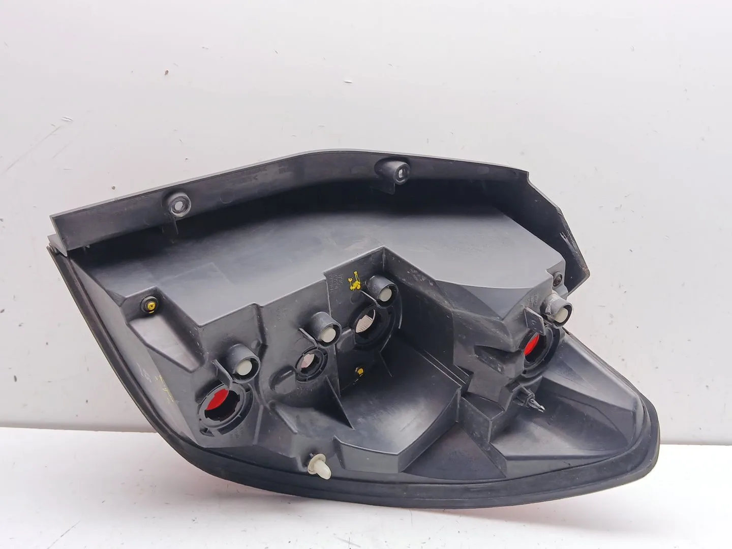 Piloto Trasero Izquierdo para Chevrolet Captiva (C100, C140)