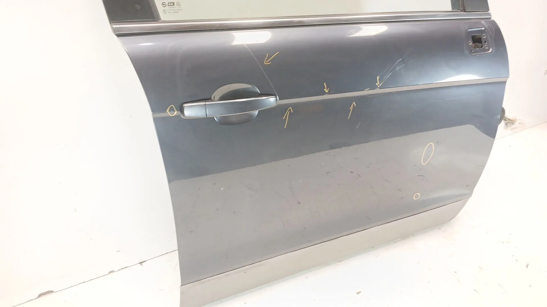 Puerta Delantera Derecha para Chevrolet Captiva (C100, C140)