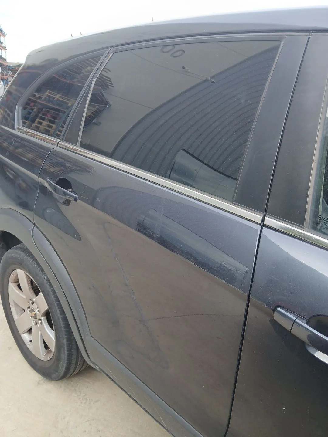 Puerta Trasera Derecha para Chevrolet Captiva (C100, C140)