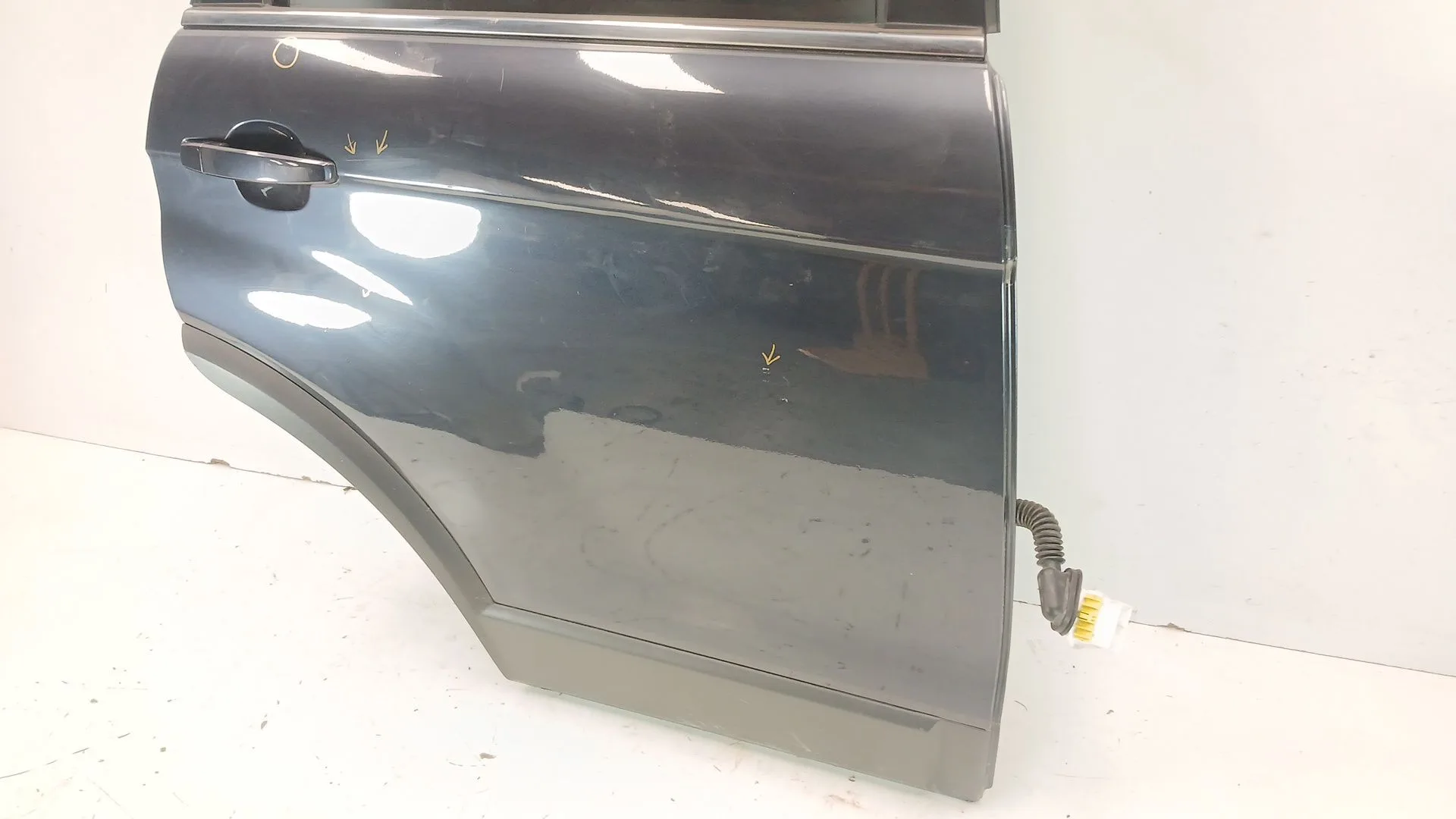 Puerta Trasera Derecha para Chevrolet Captiva (C100, C140)