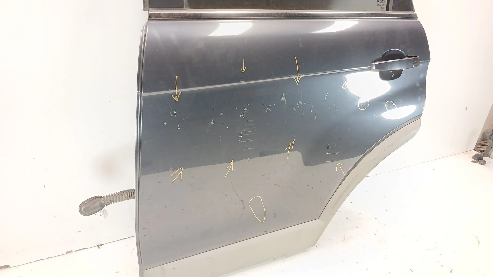 Puerta Trasera Izquierda para Chevrolet Captiva (C100, C140)