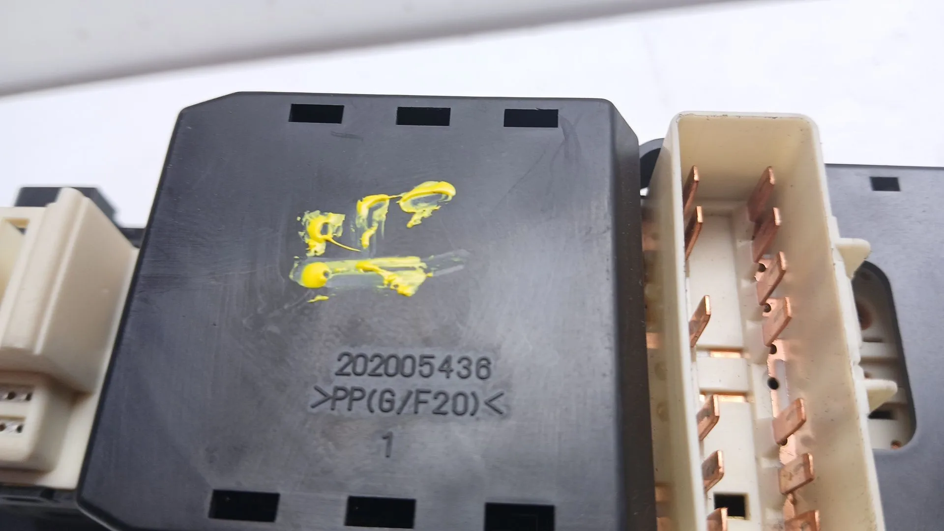 Mando Elevalunas Delantero Izquierdo para Chevrolet Captiva (C100, C140)