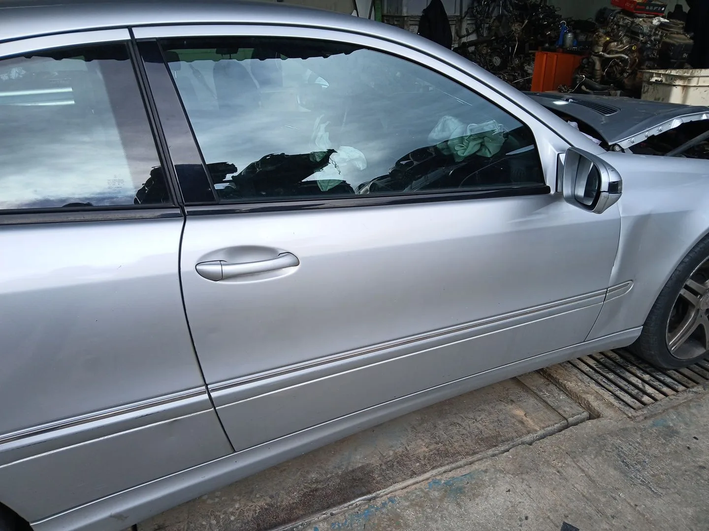 Puerta Delantera Derecha para Mercedes-Benz Clase Clc (Cl203)