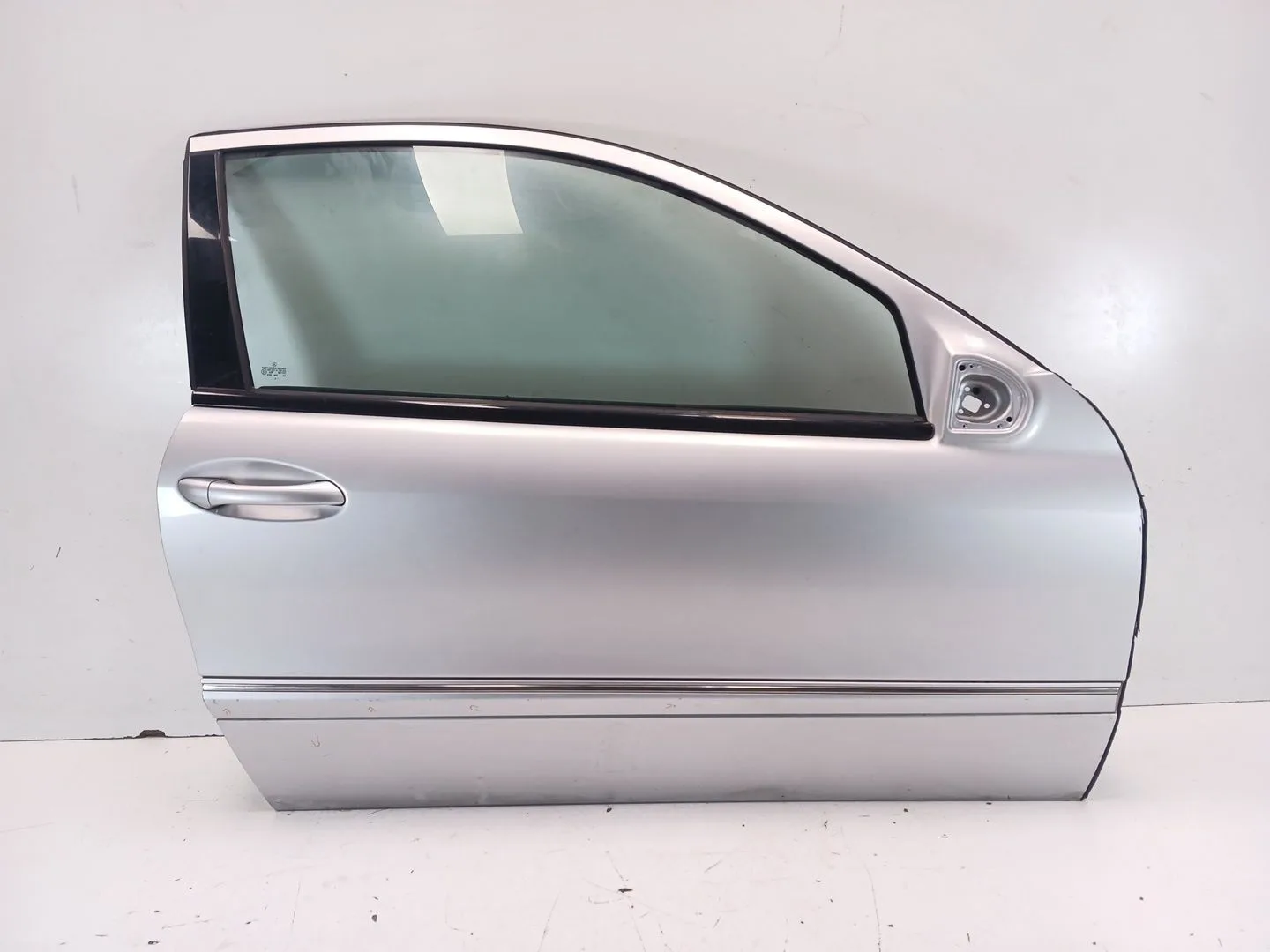 Puerta Delantera Derecha para Mercedes-Benz Clase Clc (Cl203)