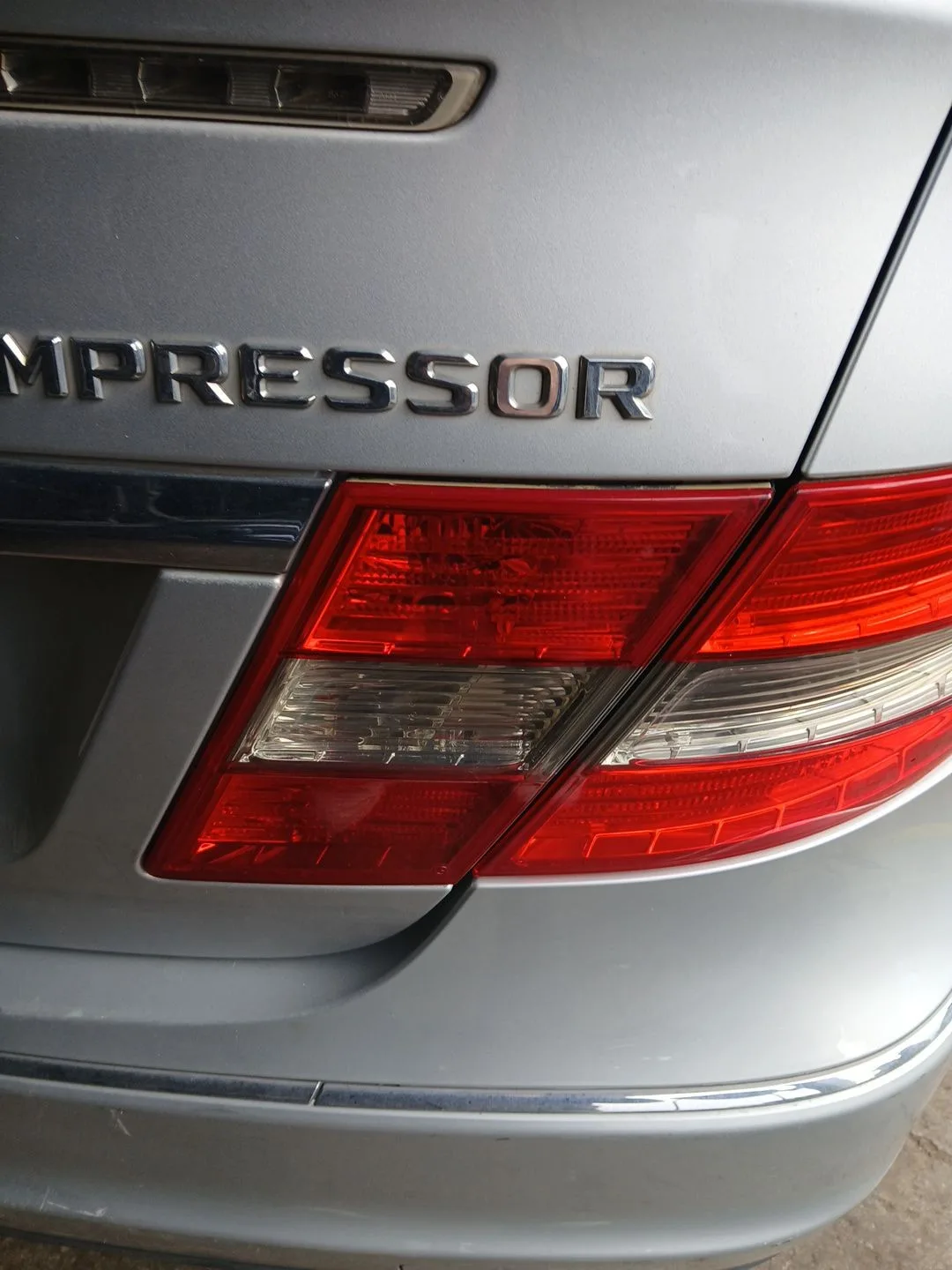 Piloto Trasero Derecho Interior para Mercedes-Benz Clase Clc (Cl203)