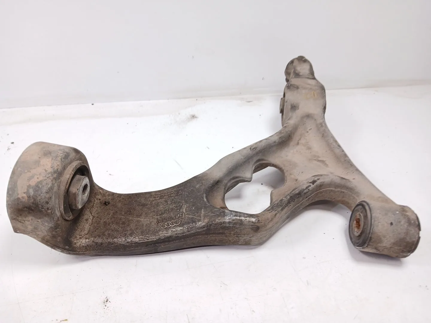 Brazo Suspension Inferior Delantero Izquierdo para Audi Q7 (4L)