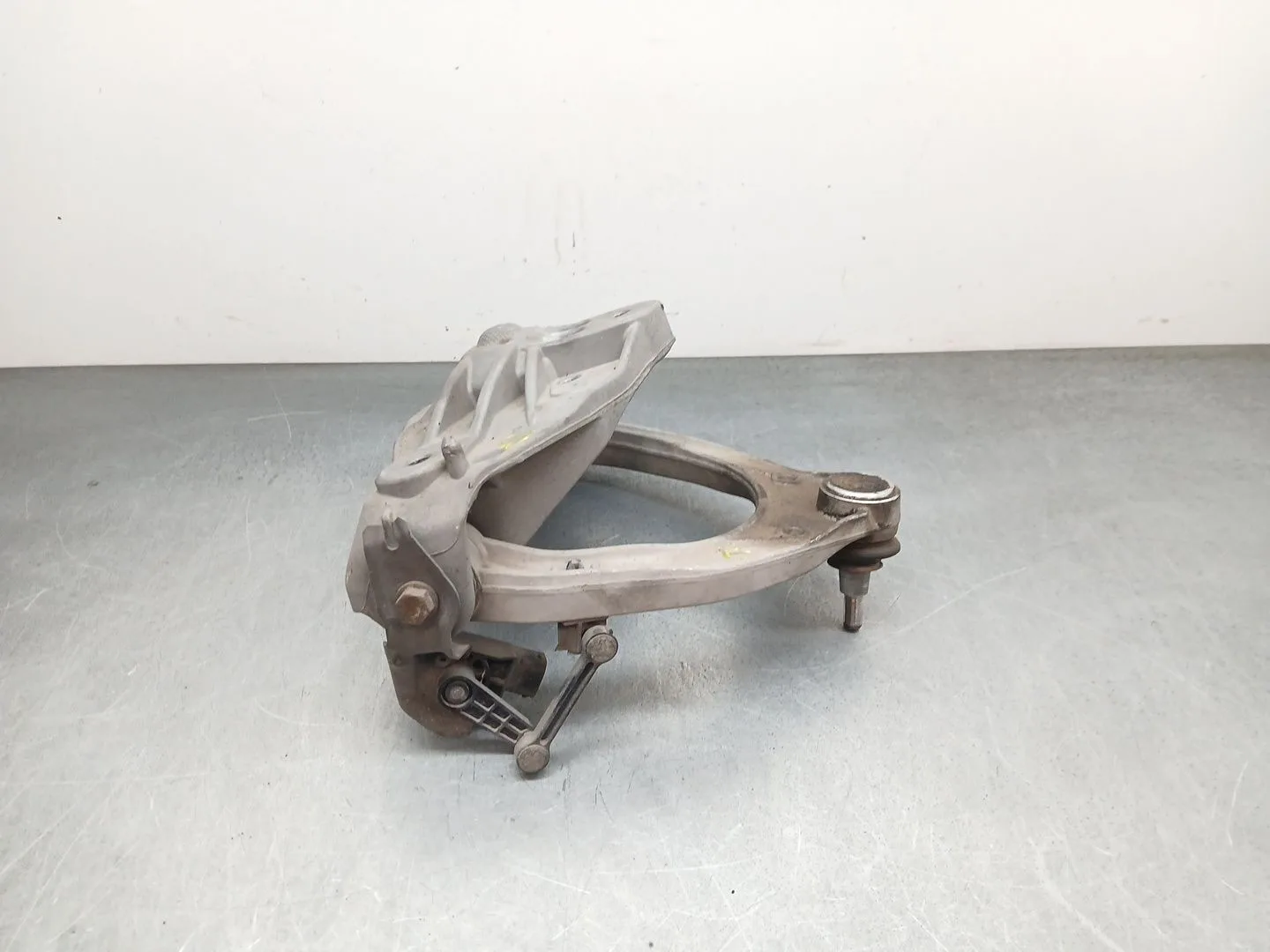Brazo Suspension Superior Delantero Derecho para Audi Q7 (4L)