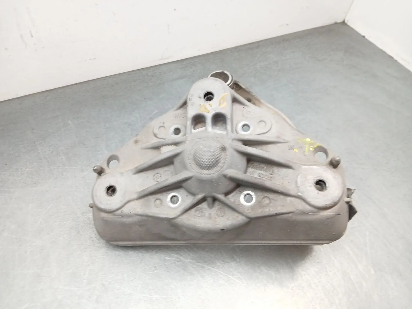 Brazo Suspension Superior Delantero Derecho para Audi Q7 (4L)