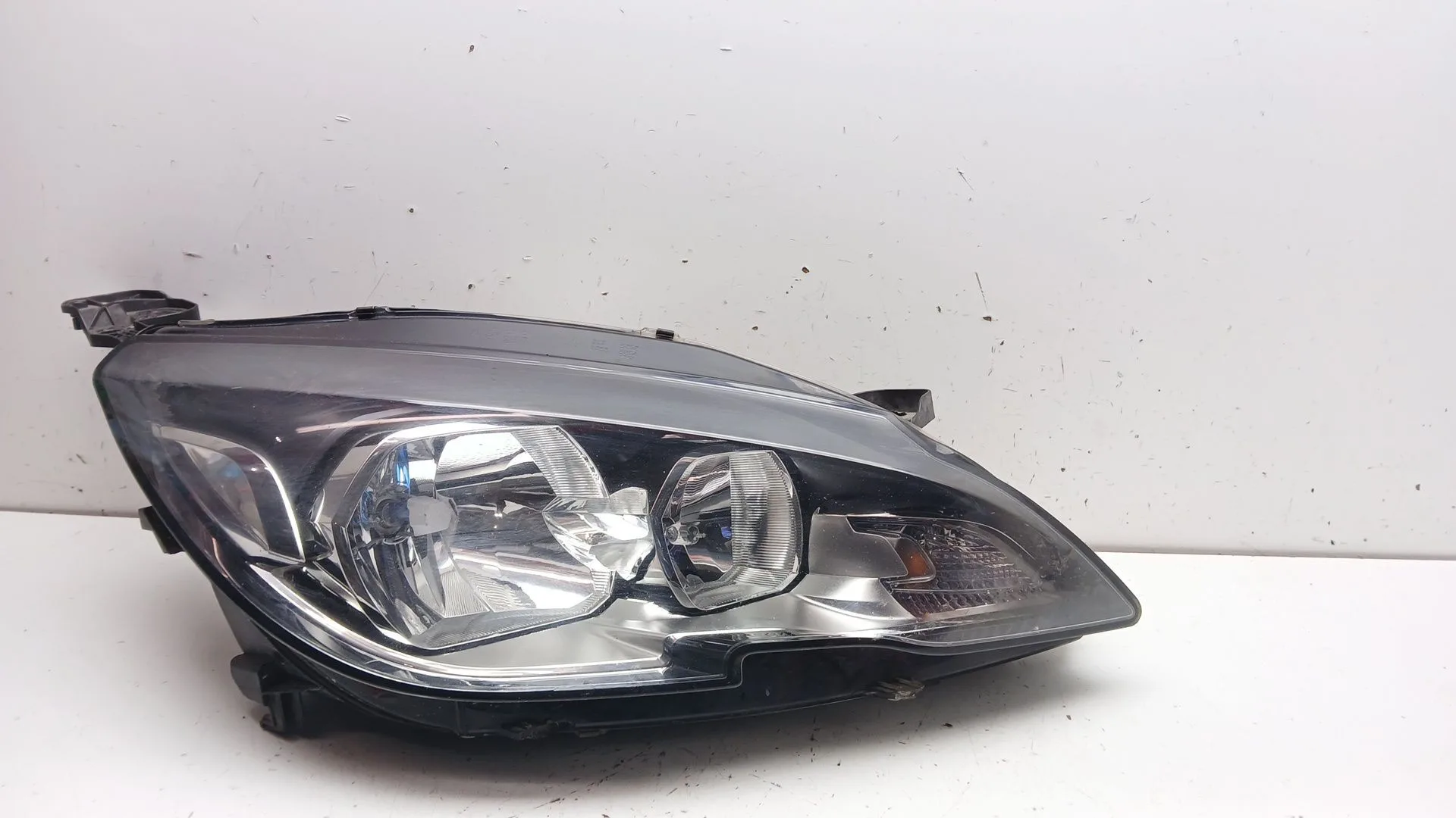 Faro Derecho para Peugeot 308 Ii (Lb_, Lp_, Lw_, Lh_, L3_)