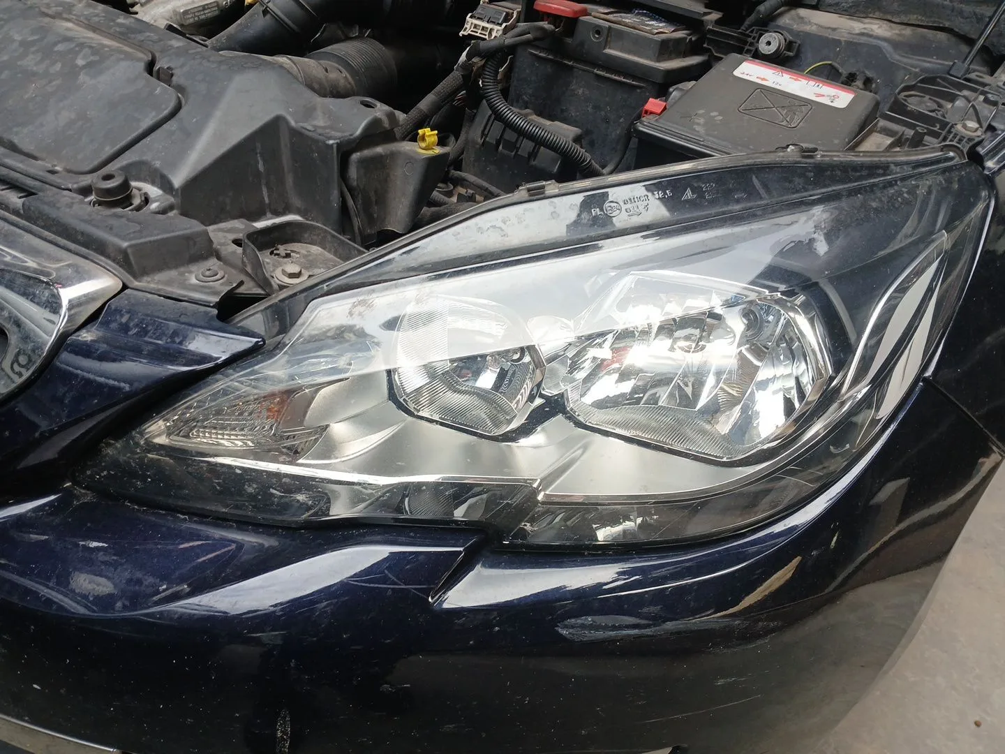Faro Izquierdo para Peugeot 308 Ii (Lb_, Lp_, Lw_, Lh_, L3_)