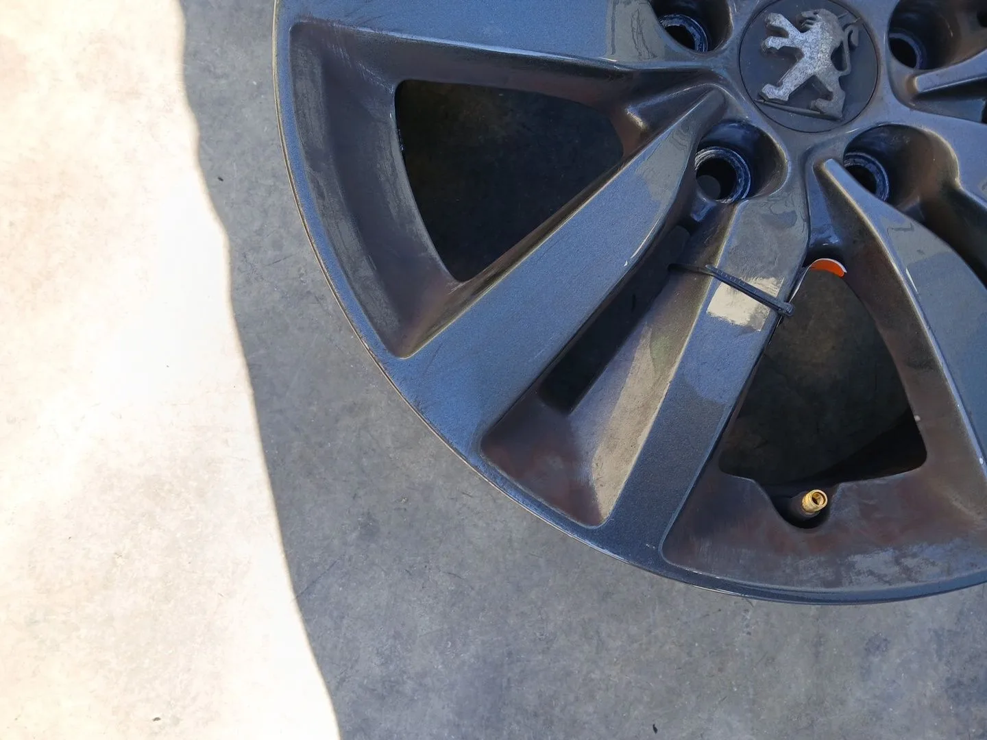 Llanta Delantera Izquierda para Peugeot 308 Ii (Lb_, Lp_, Lw_, Lh_, L3_)