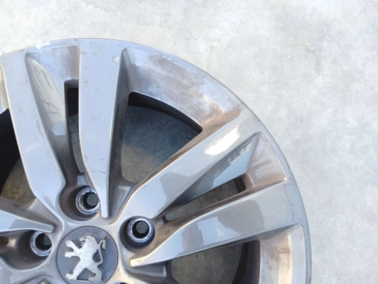 Llanta Delantera Izquierda para Peugeot 308 Ii (Lb_, Lp_, Lw_, Lh_, L3_)