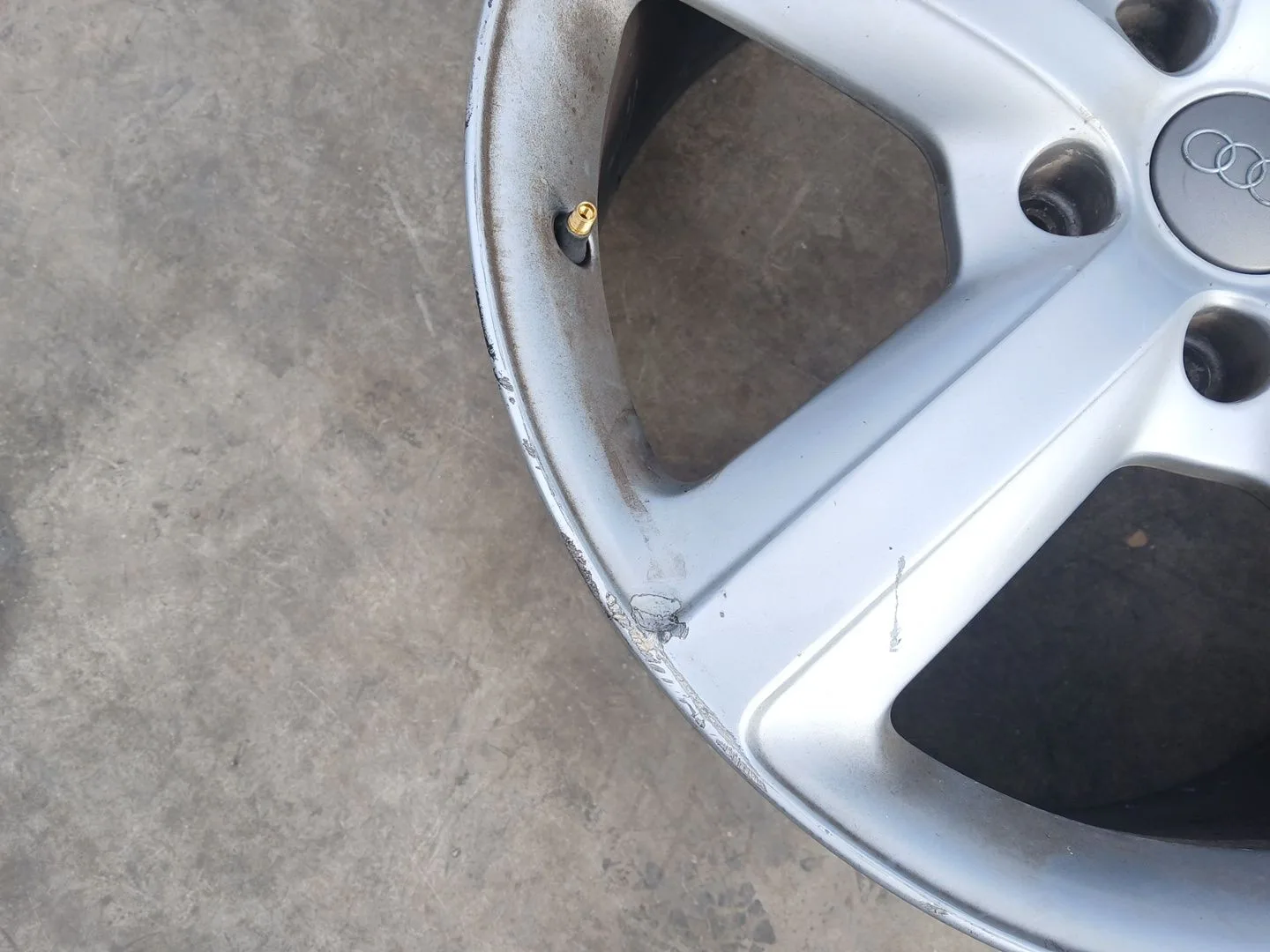 Llanta para Audi Q7 (4L)
