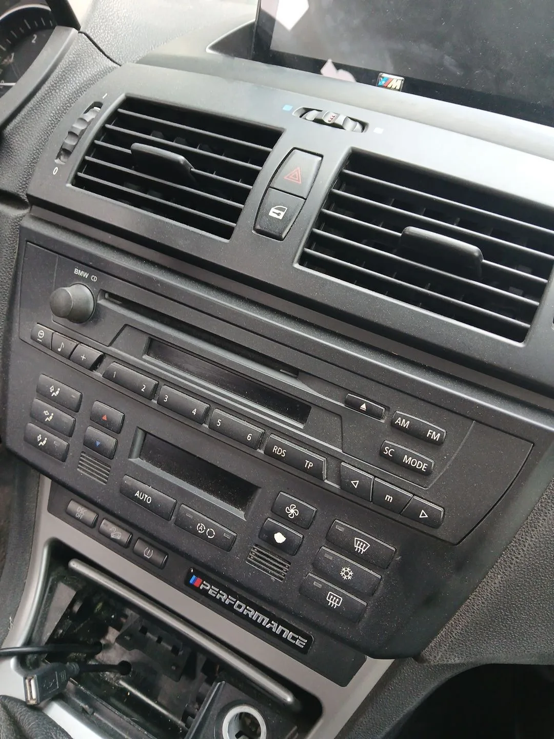 Sistema Audio / Radio Cd para Bmw X3 (E83)
