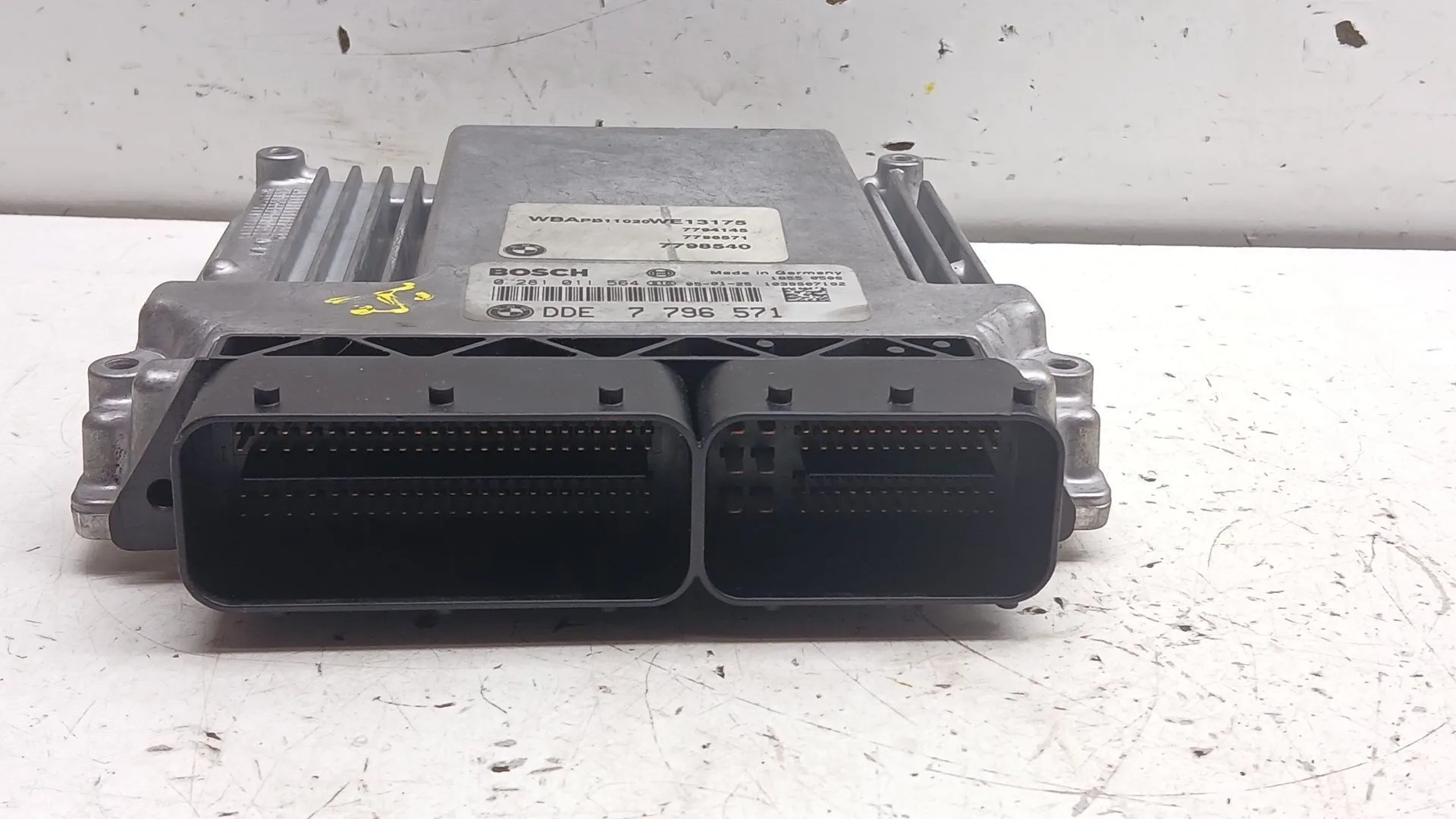 Centralita Motor Uce para Bmw X3 (E83)