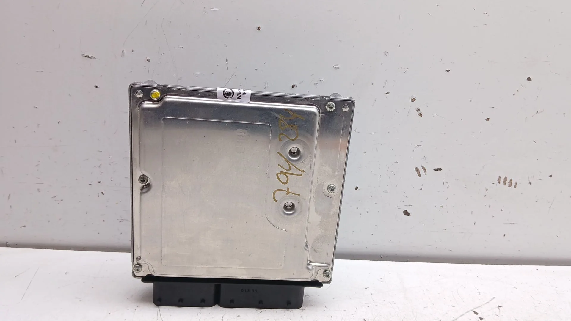 Centralita Motor Uce para Bmw X3 (E83)