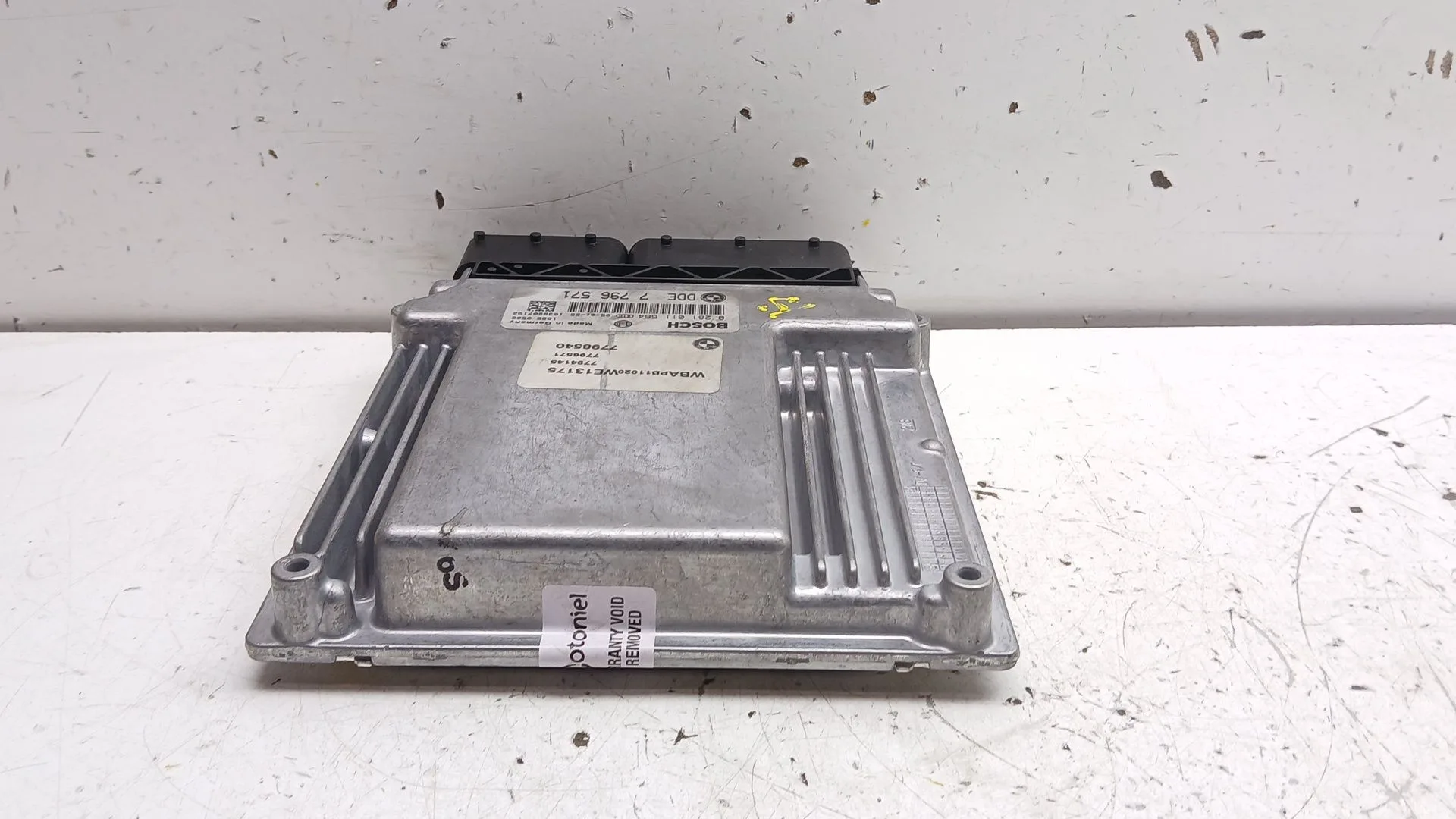 Centralita Motor Uce para Bmw X3 (E83)