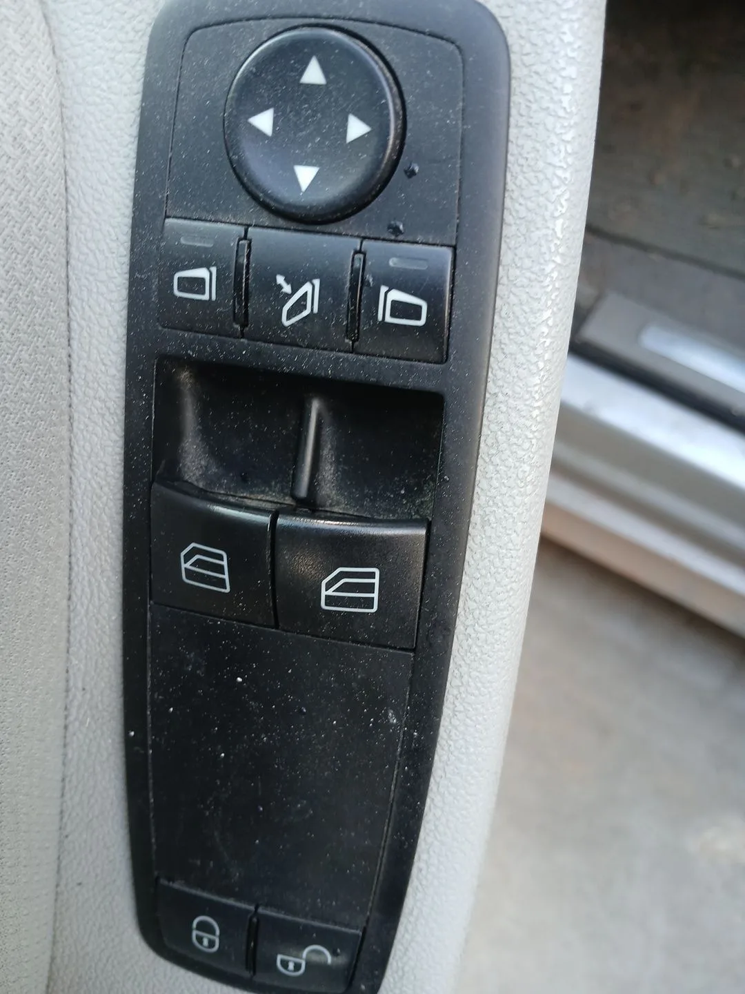 Mando Elevalunas Delantero Izquierdo para Mercedes-Benz Clase B Sports Tourer (W245)