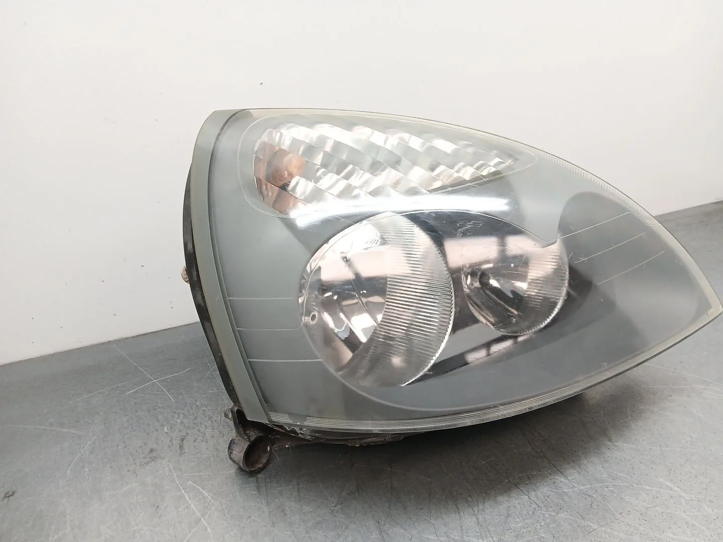 Faro Derecho para Renault Clio Ii (Bb_, Cb_)