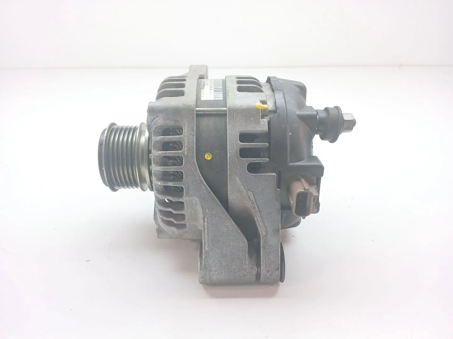 Alternador para Fiat Freemont (345_)