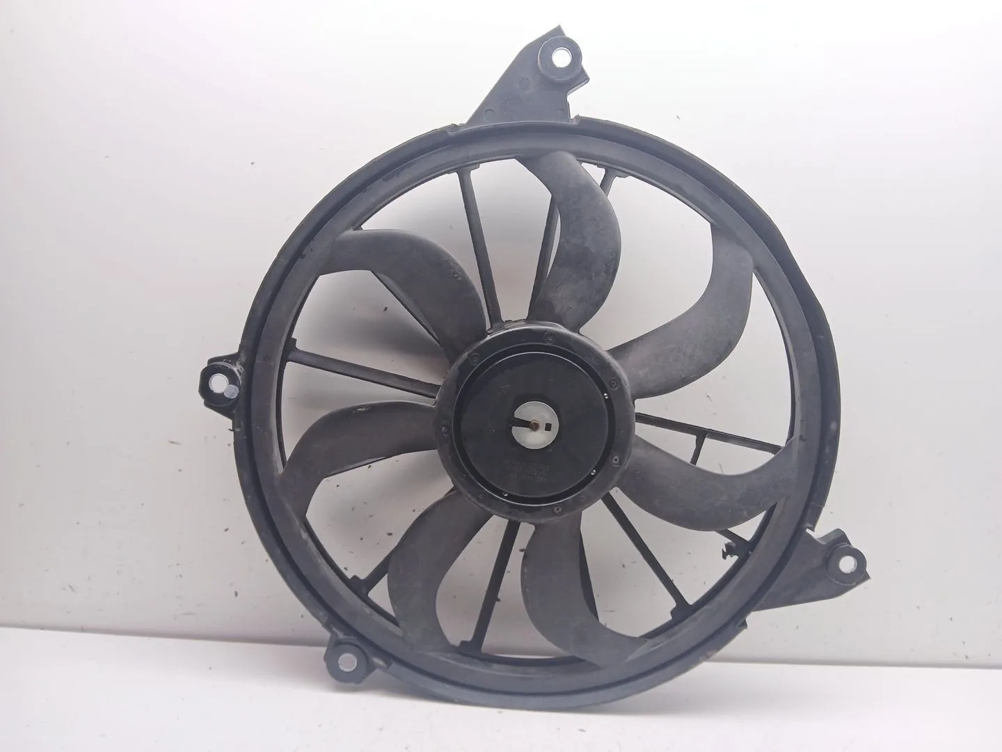 Electroventilador para Fiat Freemont (345_)