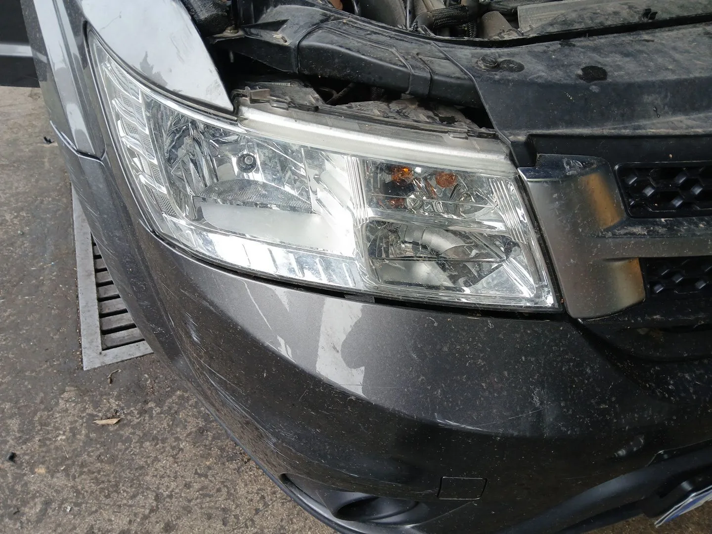 Faro Derecho para Fiat Freemont (345_)