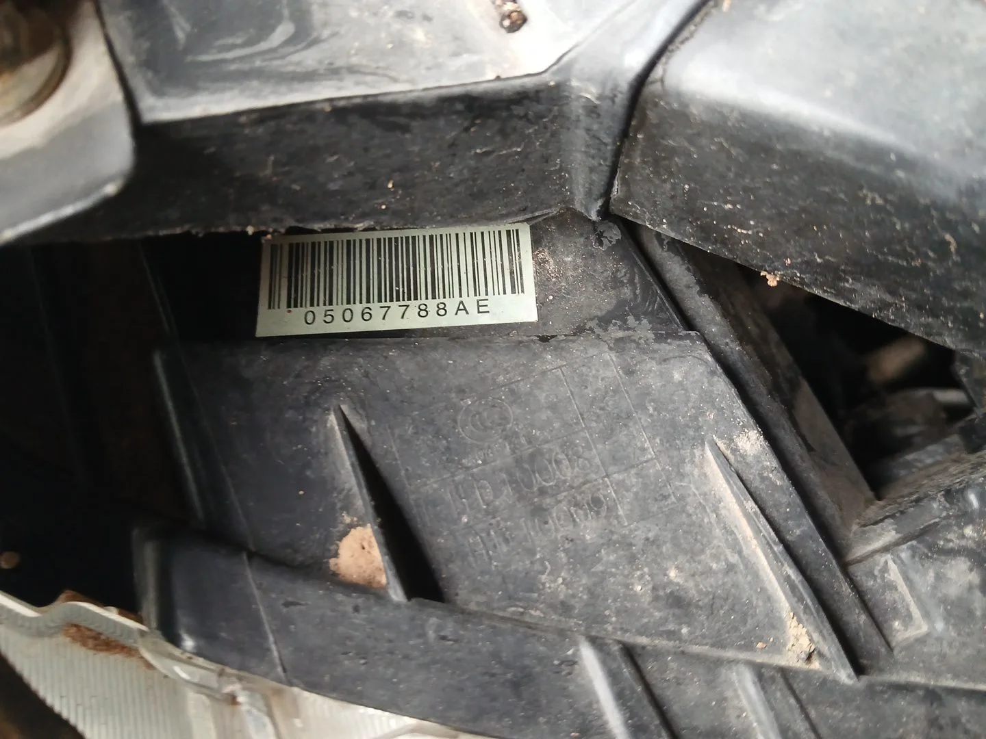 Faro Derecho para Fiat Freemont (345_)