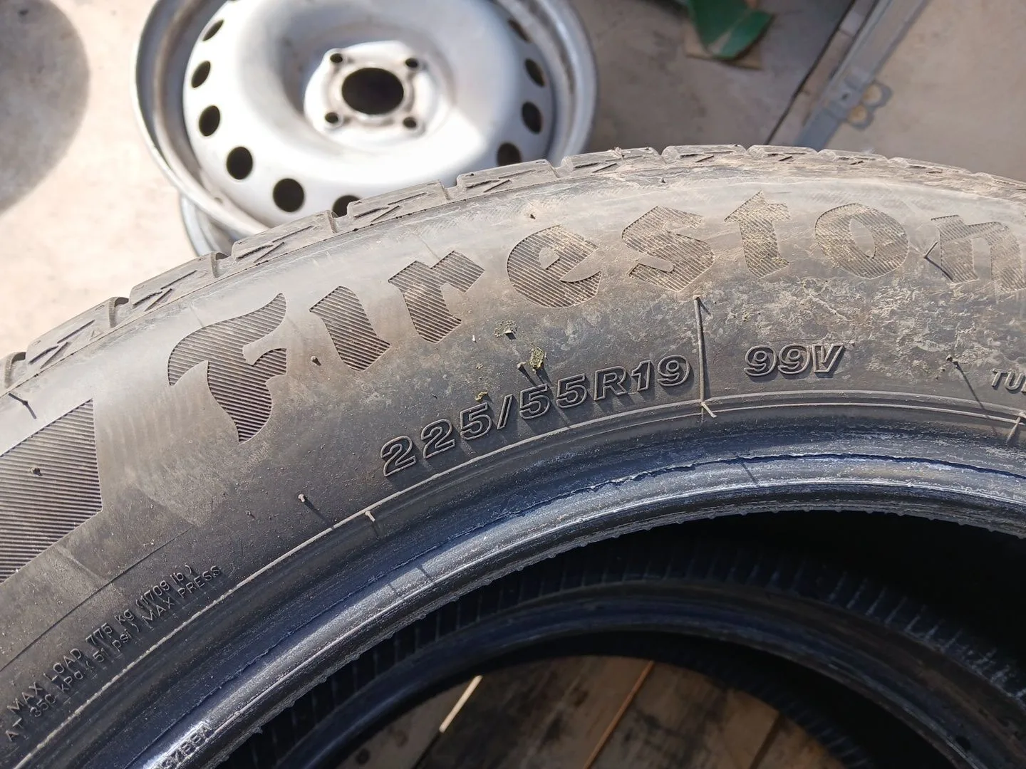 Neumatico para Fiat Freemont (345_)