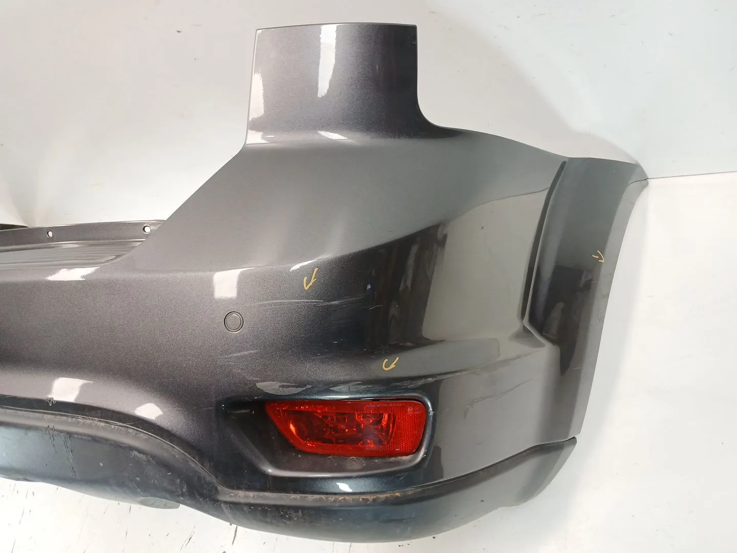 Paragolpes Trasero para Fiat Freemont (345_)