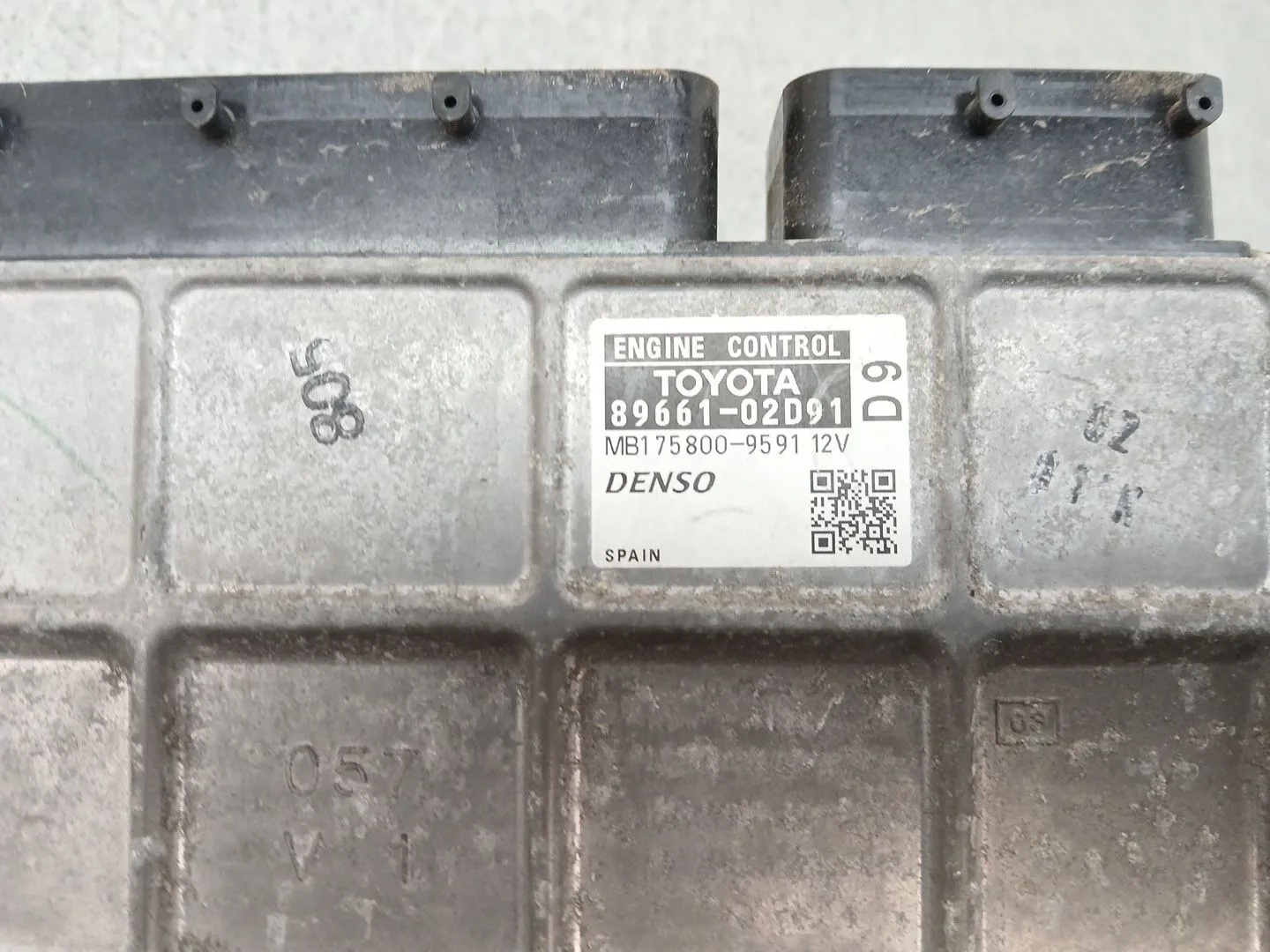Centralita Motor Uce para Toyota Auris