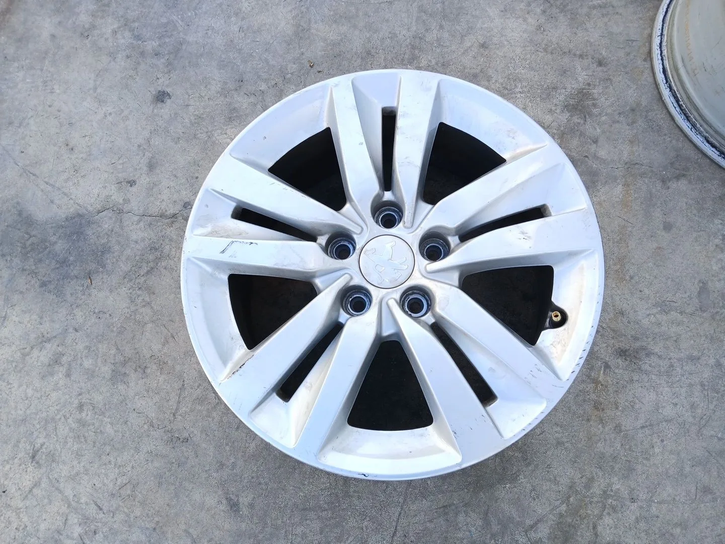 Llanta para Peugeot 308 Ii (Lb_, Lp_, Lw_, Lh_, L3_)