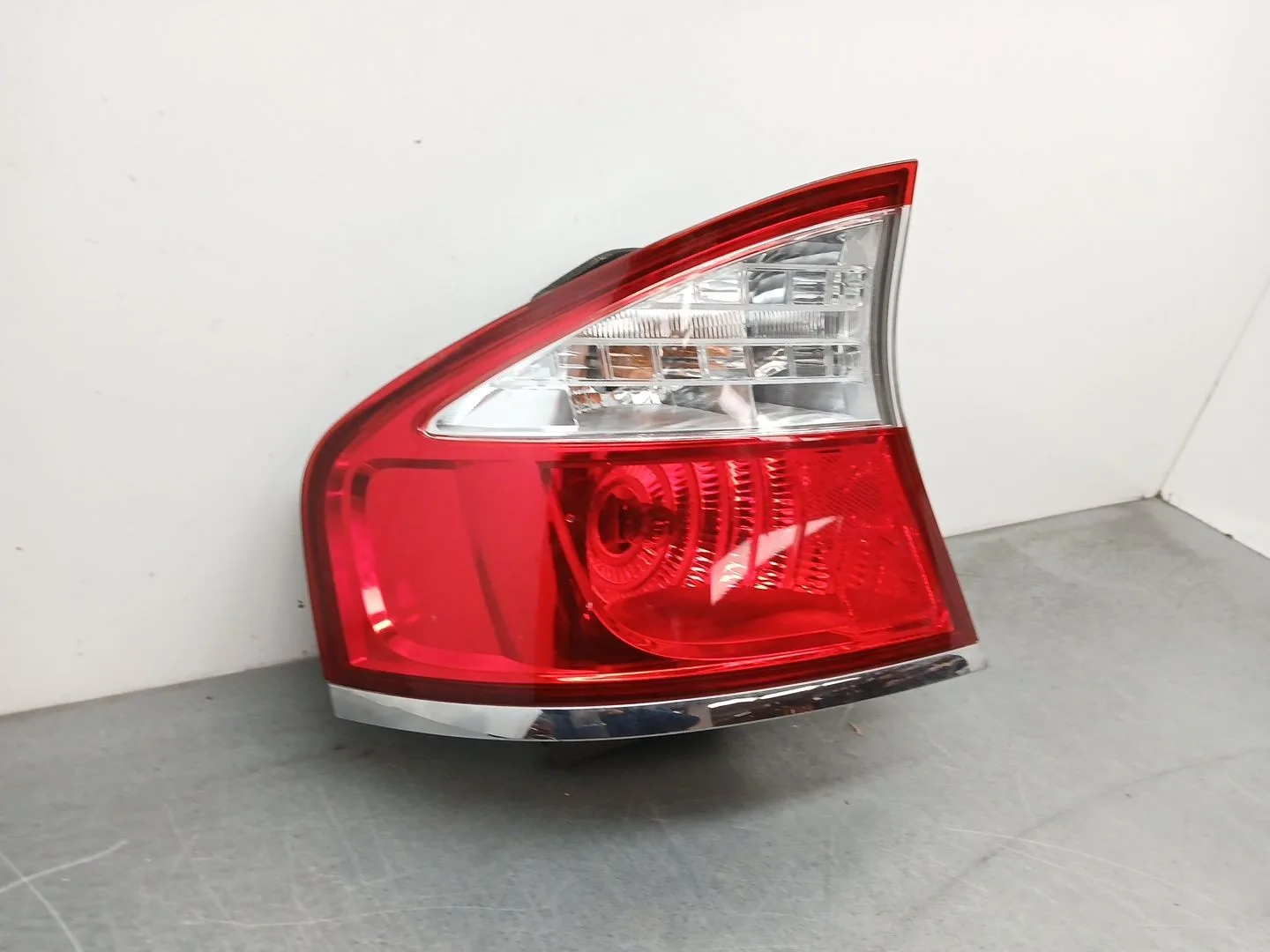 Piloto Trasero Izquierdo para Subaru Legacy V Station Wagon (Br)