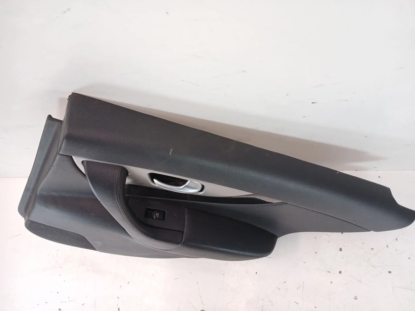 Guarnecido Puerta Trasera Derecha para Infiniti Qx70